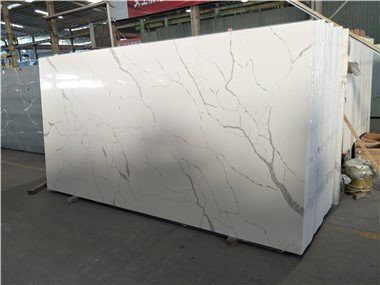 Quartz Calacatta Laza