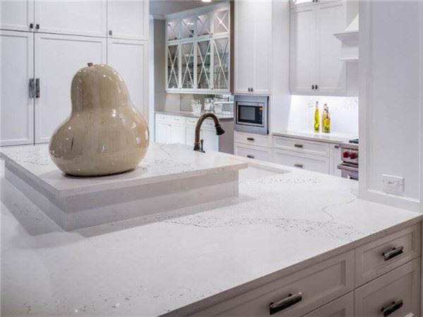 White Statuario Quartz