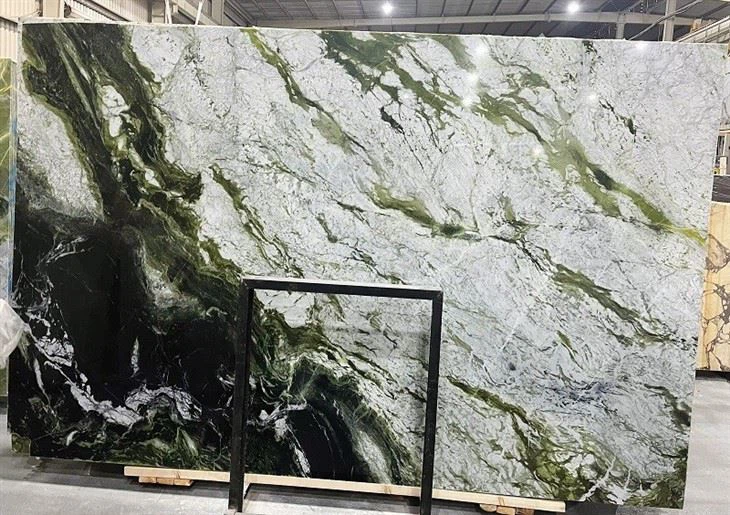 White Marble With Green Vein slabs